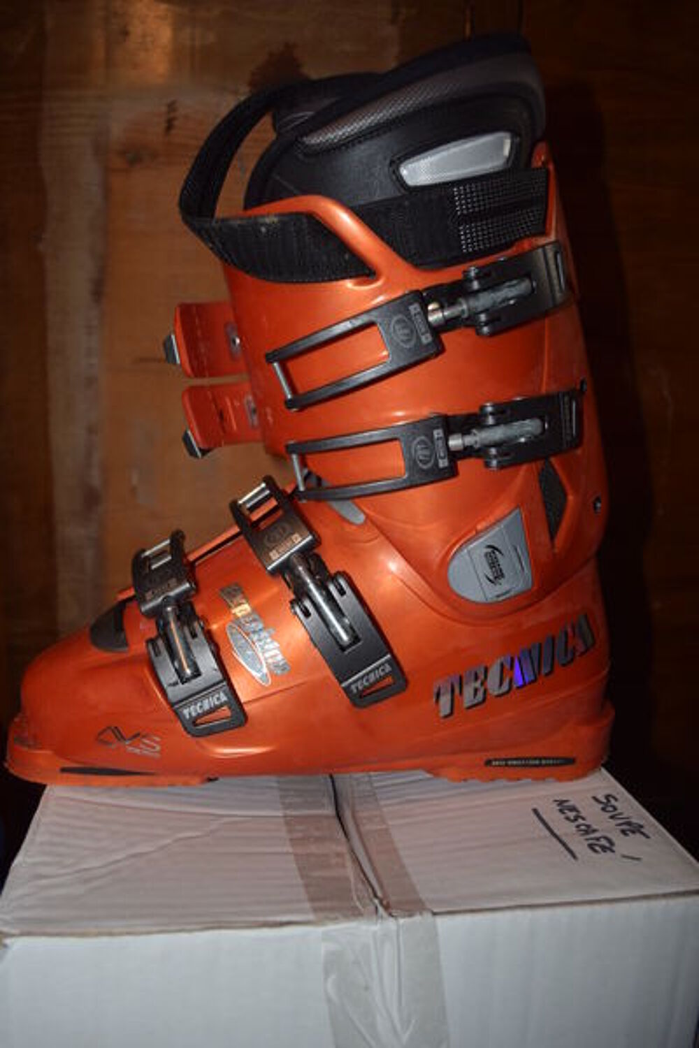 chaussures de ski 42/43 Sports