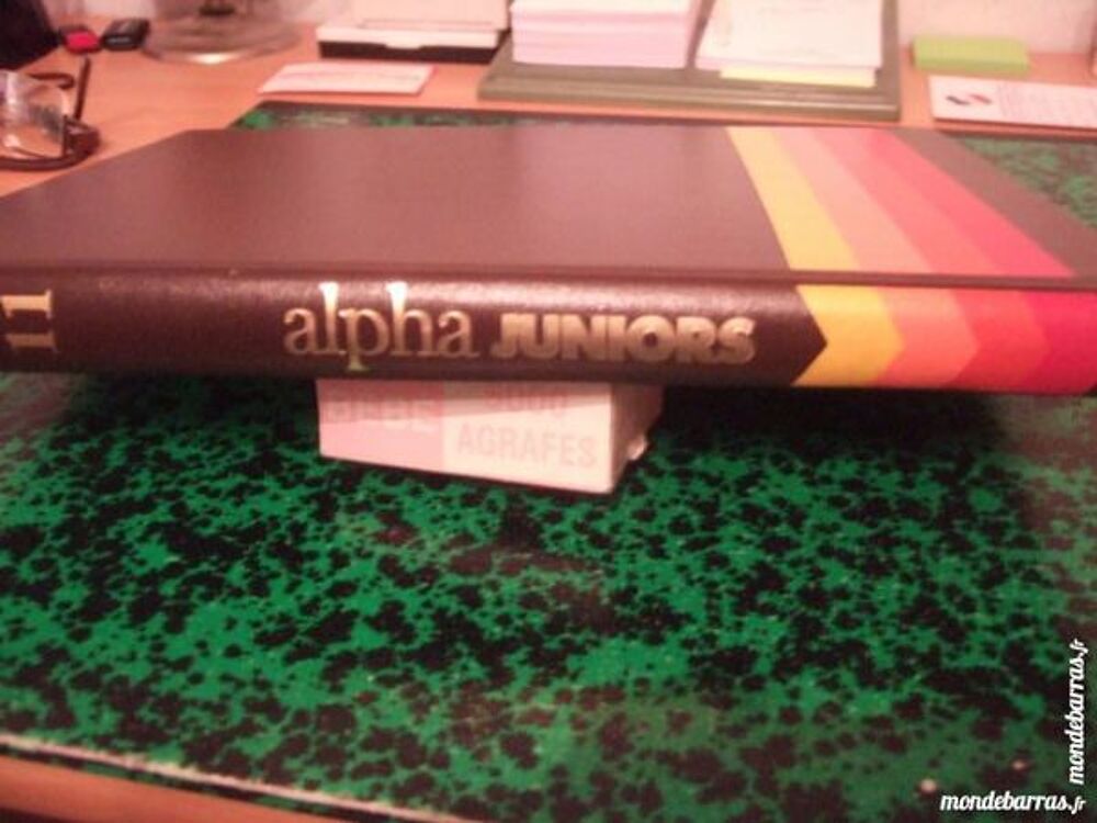 COLLECTION ALPHA JUNIORS 