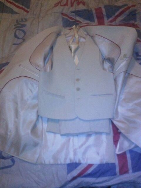 costume garcon 50 Sarreguemines (57)