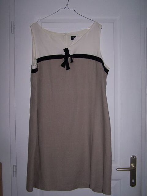 Robe t 100% lin
50 Vannes (56)