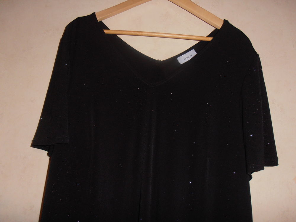 Tee-shirt paillet&eacute; (80) Vêtements