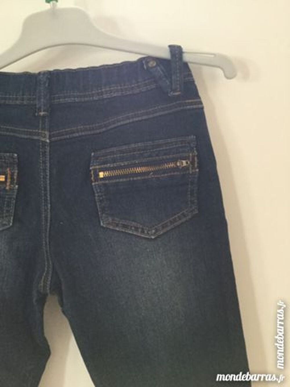 Jeans fille 10 ans comme neuf Vêtements enfants