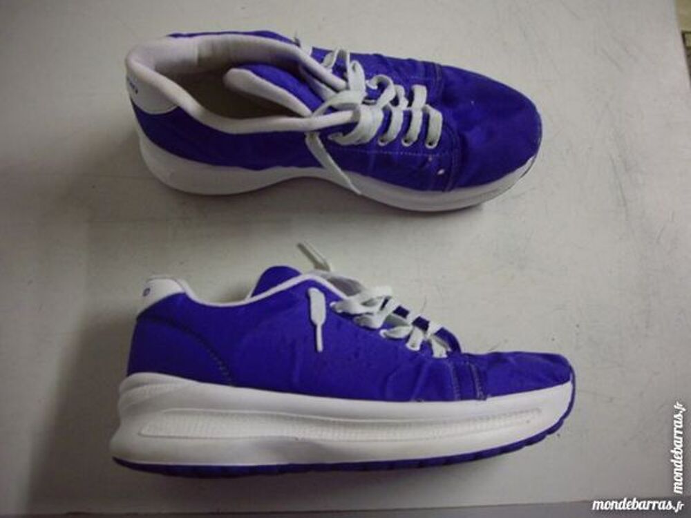 Baskets Bleu Roy pointure 41 Chaussures