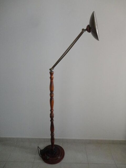 Lampe Halogne 30 Montpellier (34)