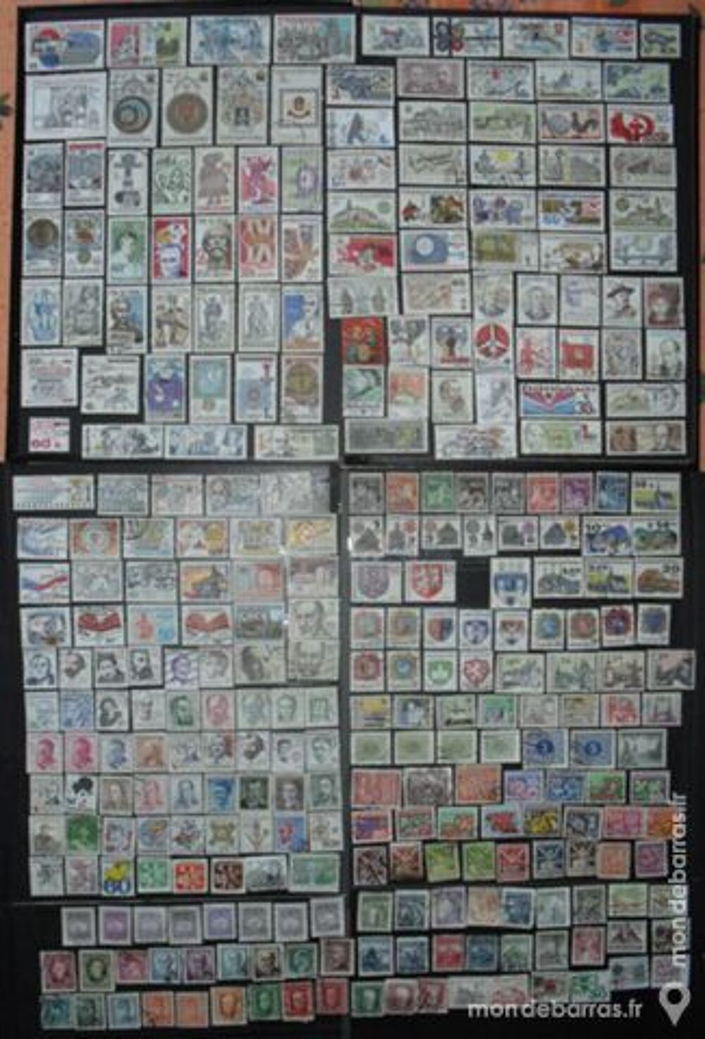 Lot de 302 timbres oblit&eacute;r&eacute;s de TCHECOSLOVAQUIE. 