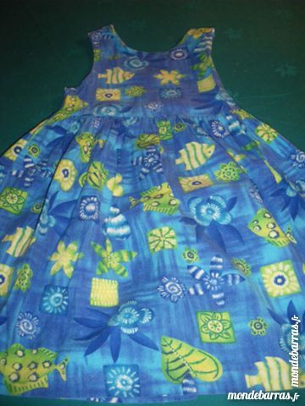 Robe d'&eacute;t&eacute; en 5 ans Vêtements enfants