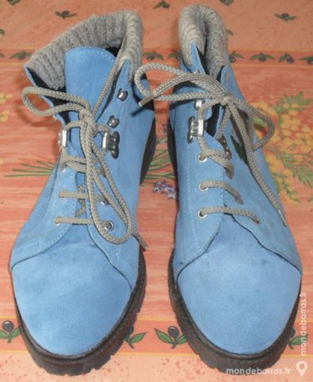 Chaussures montantes bleues taille 39 Chaussures