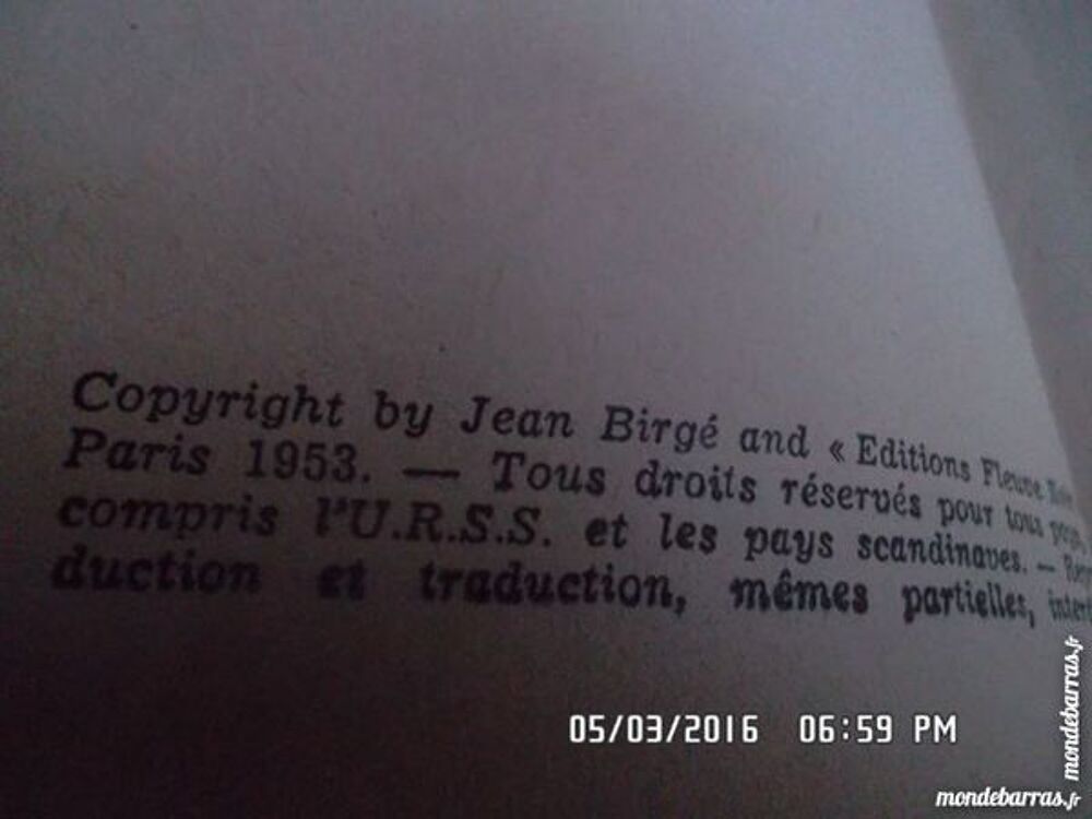 DES CLIENTES POUR LA MORGUE SP Livres et BD