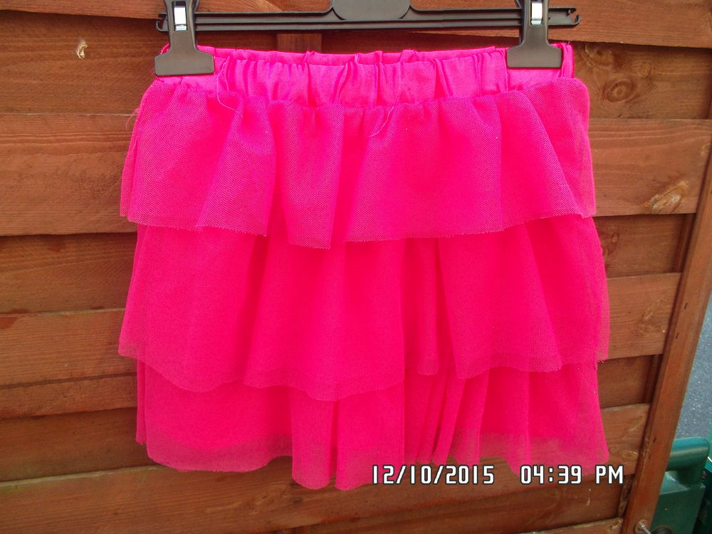 JUPE ROSE A VOLANTS*JUSTE 1E*KIKI60230 Vêtements enfants