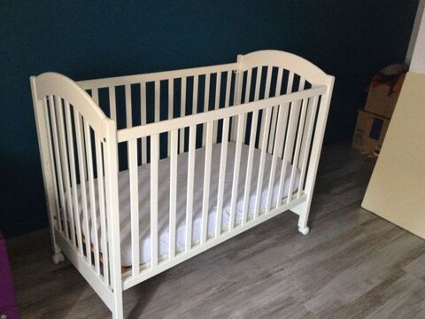 Lit bb barreaux 15 Chaligny (54)