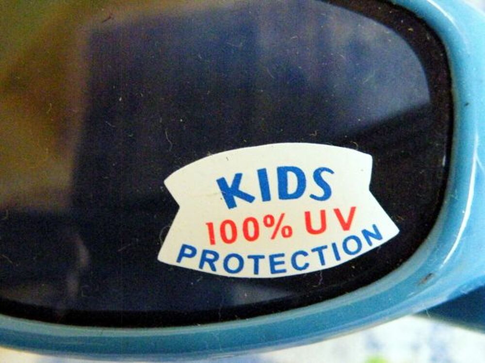 lunettes enfants protection uv neuves Puriculture