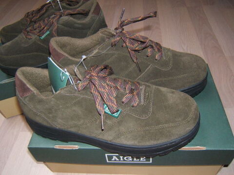 Chaussures TRAINING  AIGLE  30 Metz (57)