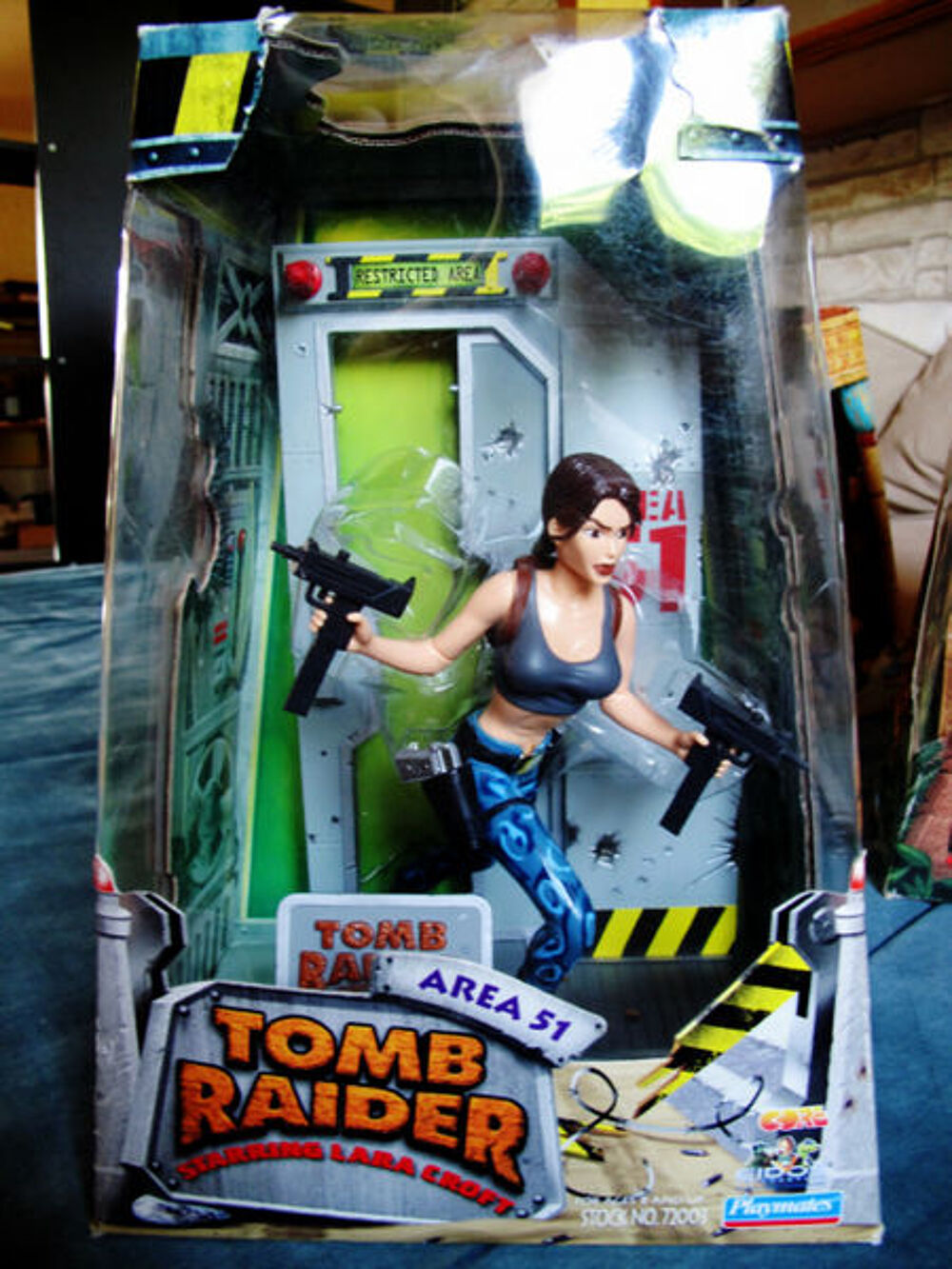 Area 51 Diorama Tomb Raider Lara Croft Ref 72003 