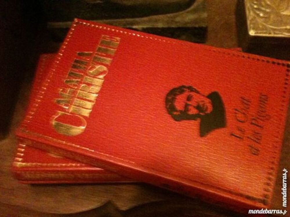 70 livres Agatha Christie, 8 sur l'Egype Livres et BD