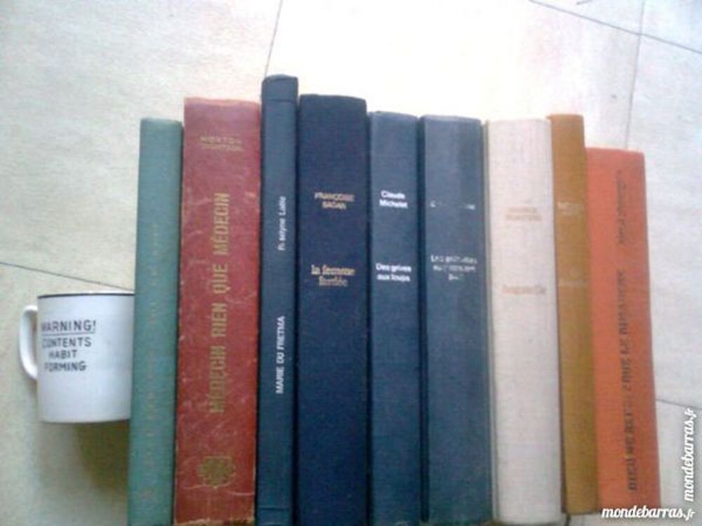 9 livres anciens reli&eacute;s - zoe Livres et BD