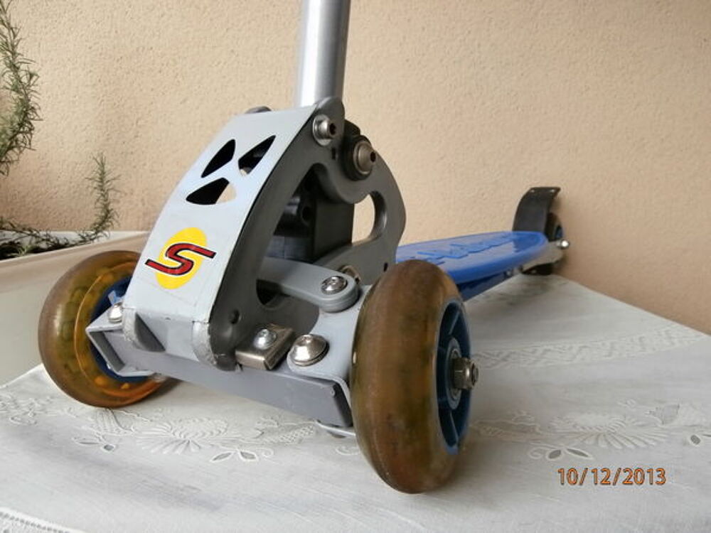 trottinette Jeux / jouets
