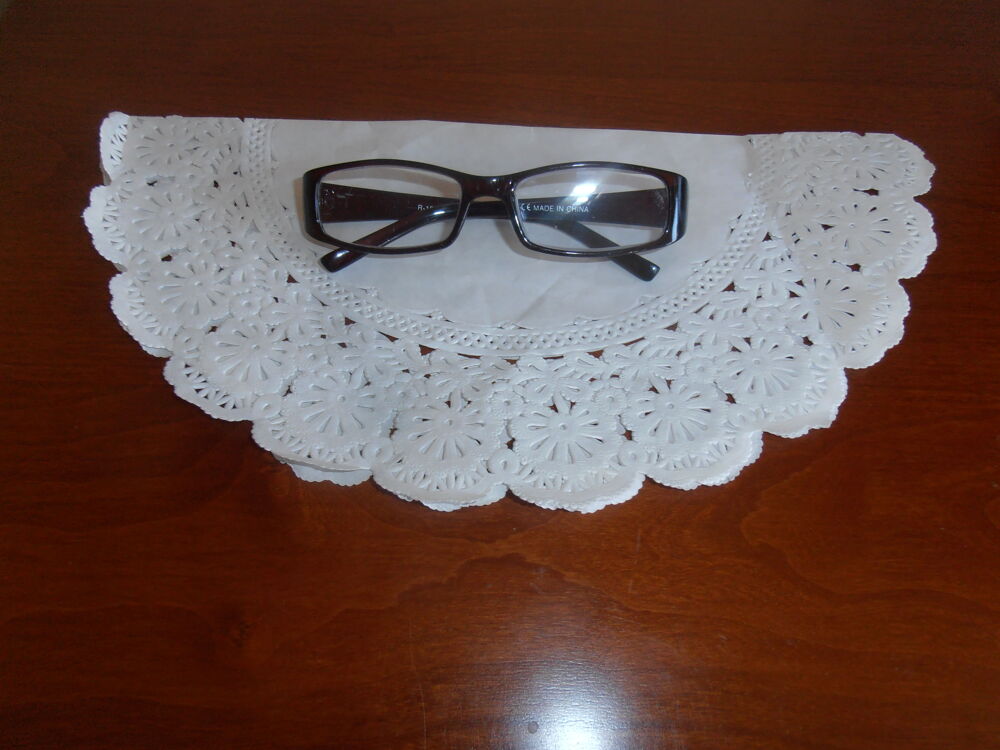 Lunettes loupe (27) Bijoux et montres
