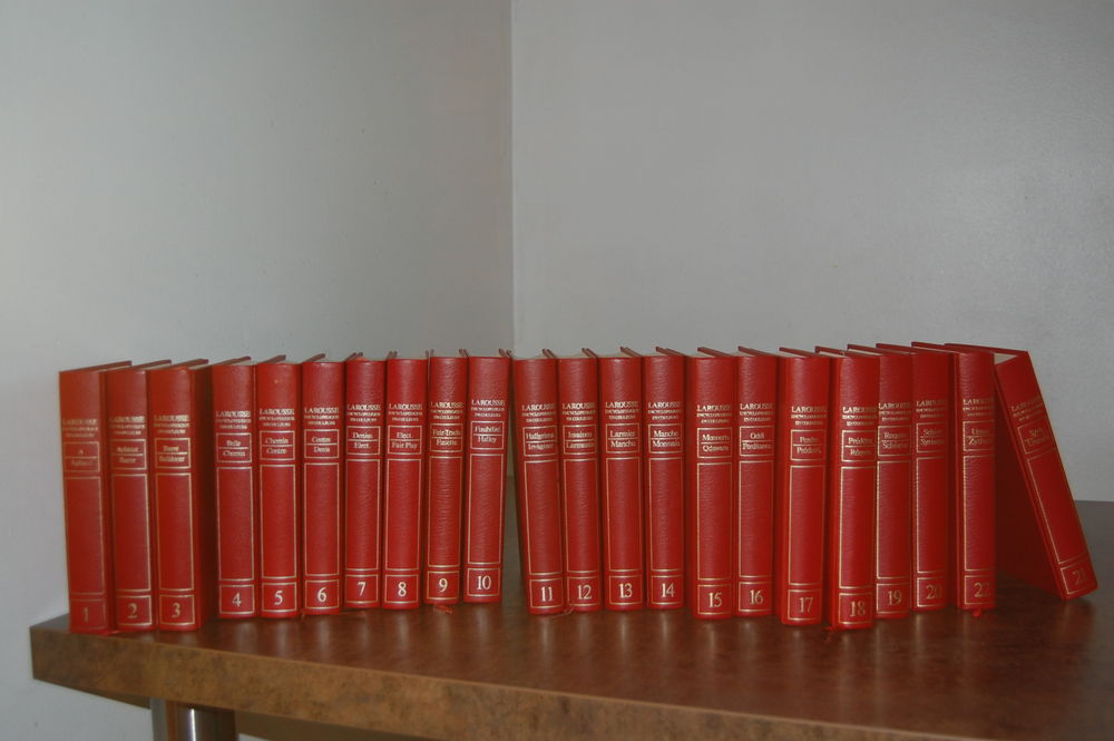 Larousse encyclop&eacute;dique en couleur Livres et BD