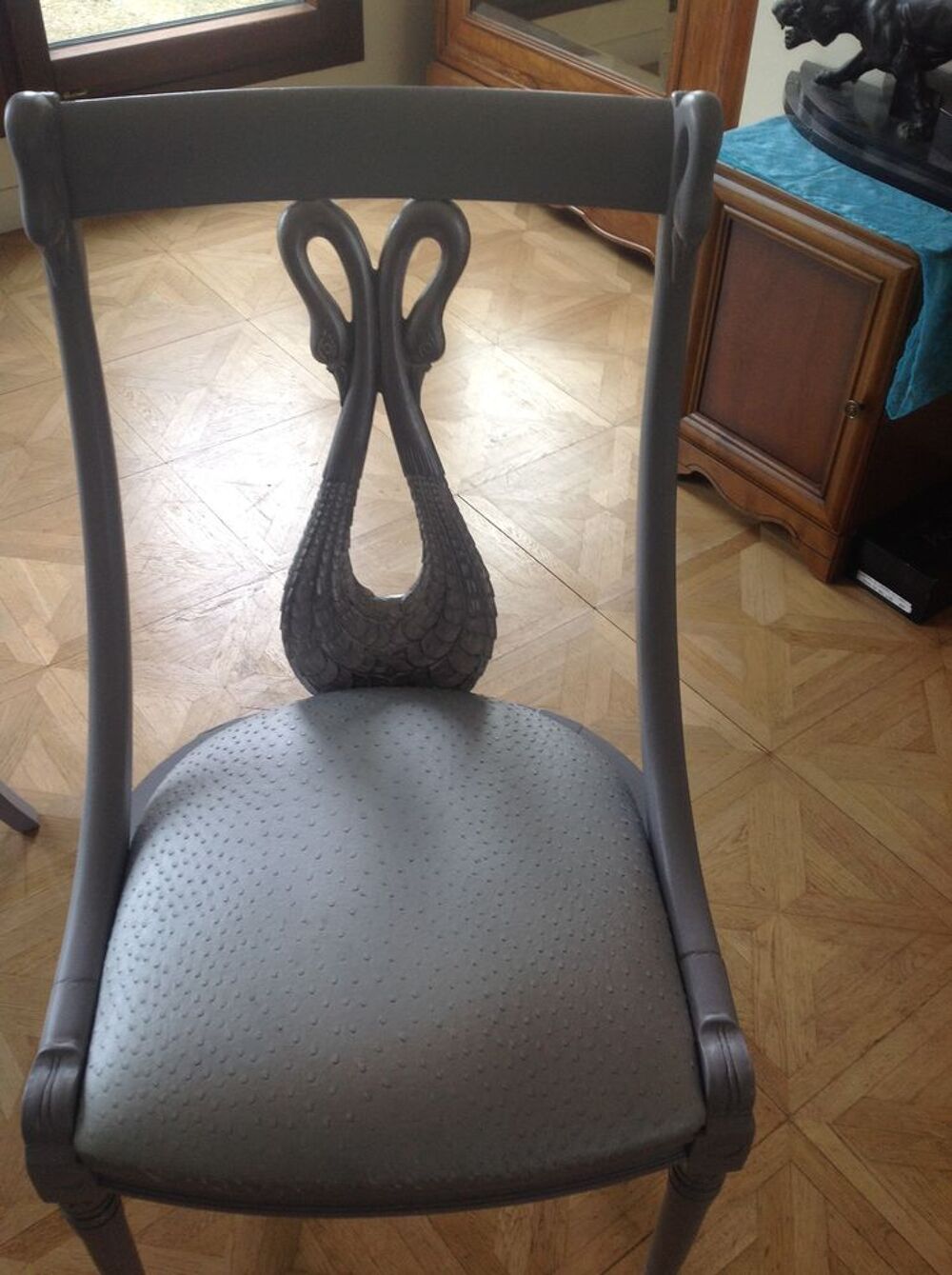 Table et 6 chaises Meubles