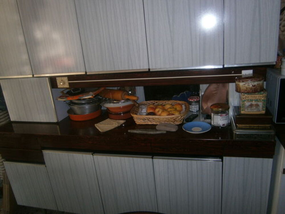 Buffet de cuisine des ann&eacute;es 50/60 Cuisine