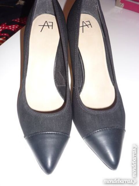 scarpin noir 10 Avignon (84)