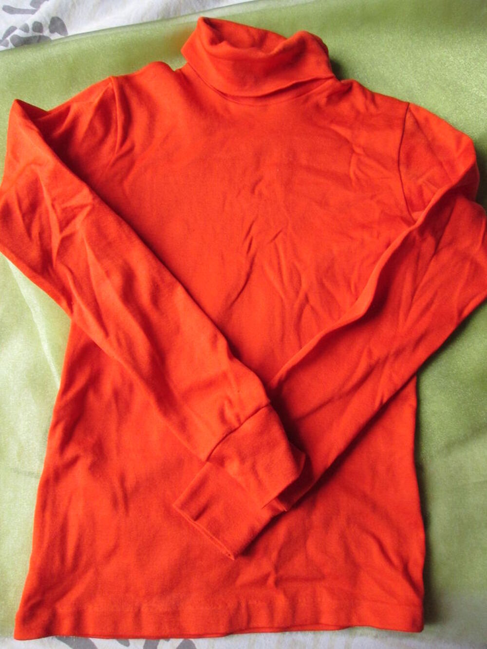 3 Sous pull enfant Taille 6-8-12 ans Vêtements enfants
