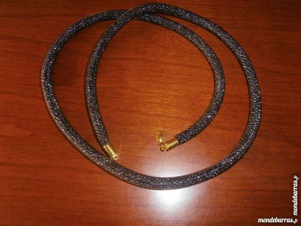 Collier centaines de perles gris anthracite (28) Bijoux et montres