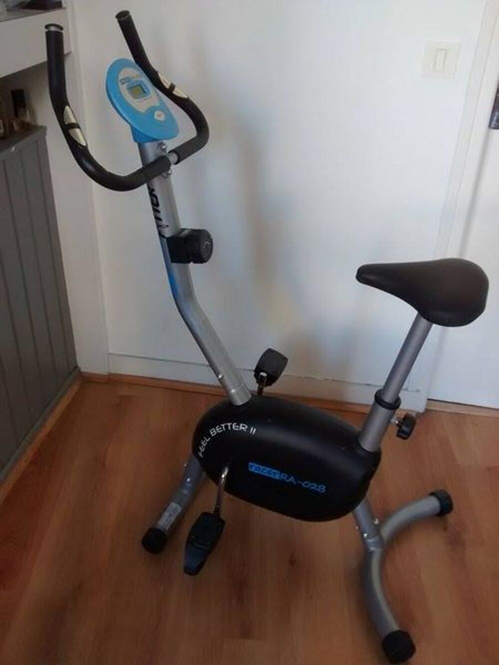 vend joli v&eacute;lo comme NEUF pour non utilisation Vélos