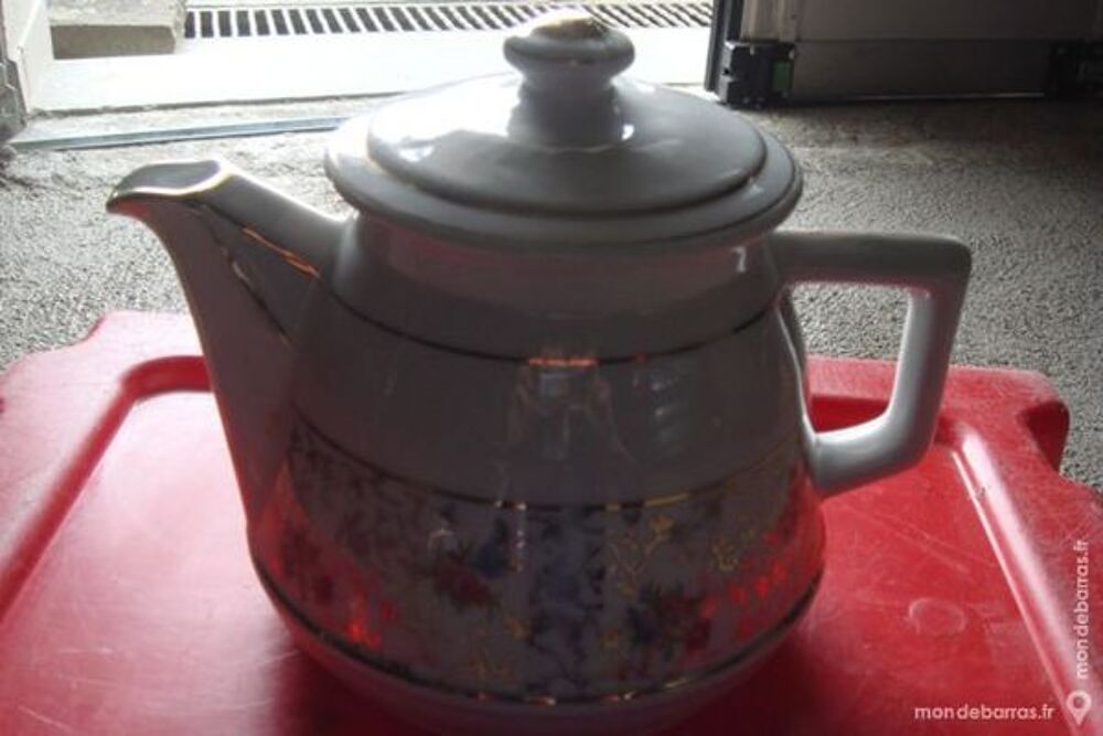 Cafeti&egrave;re en porceleine Cuisine