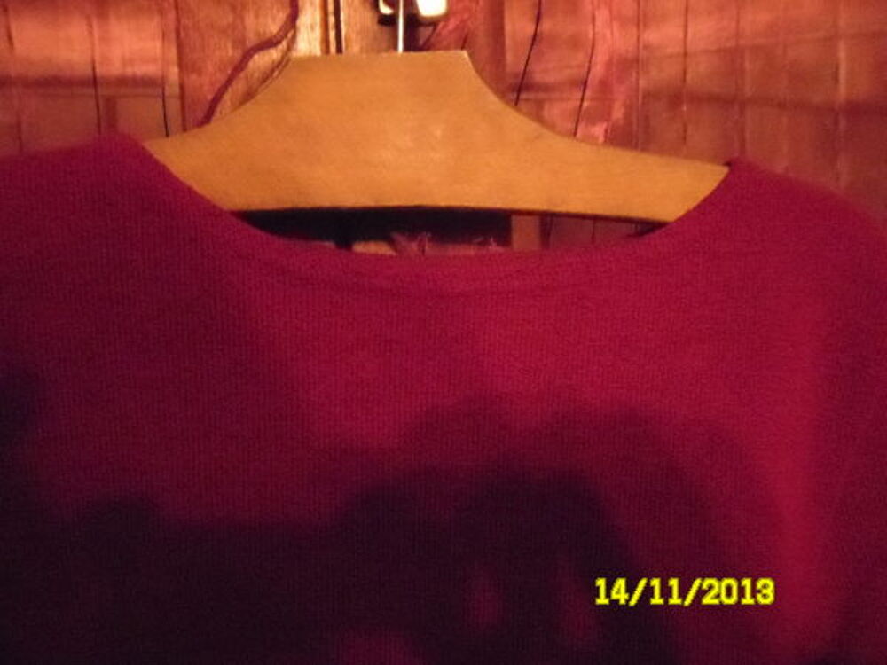 pull rouge Vêtements