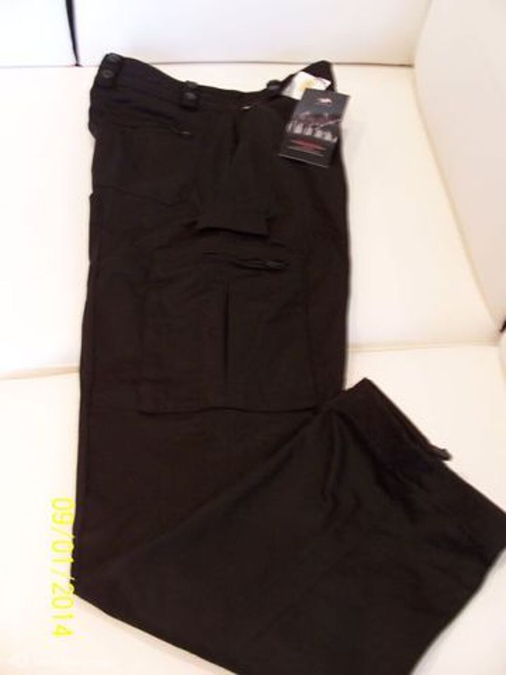 Pantalon d'ntervention noir neuf t 48 Vêtements