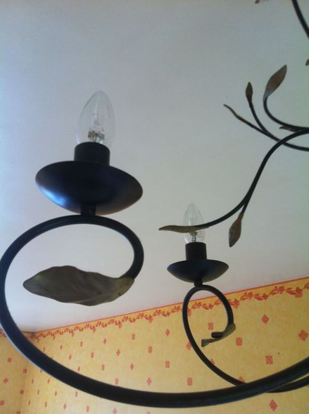 Superbe lustre fer forge noir Décoration