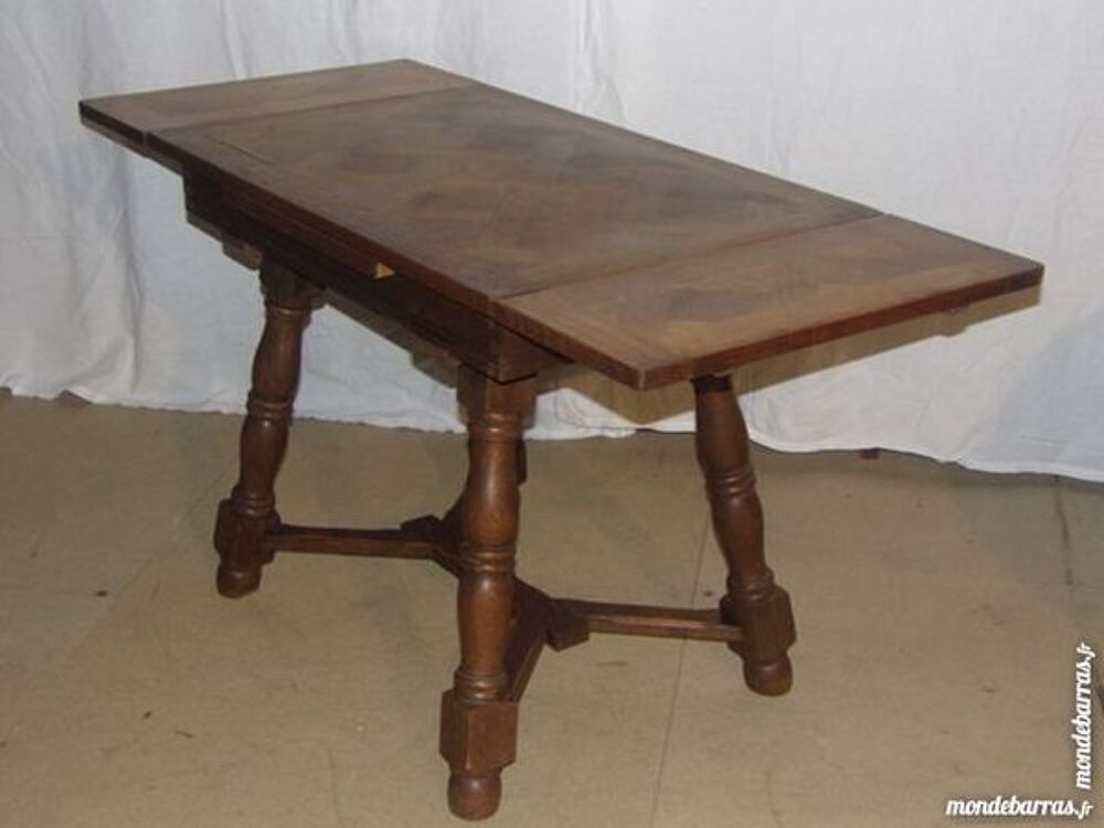 Table rectangulaire + rallonges. Meubles