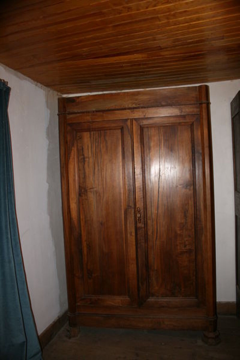 Armoire ancienne Merisier massif Meubles
