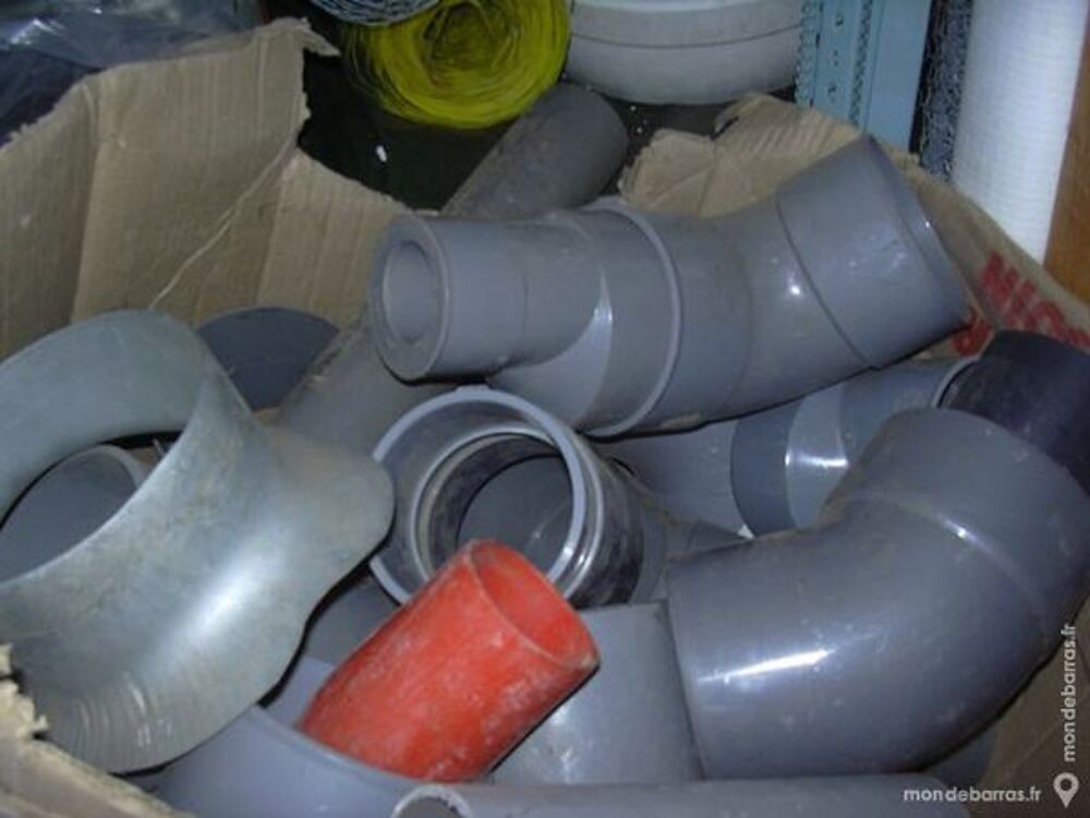 Coudes en PVC Bricolage