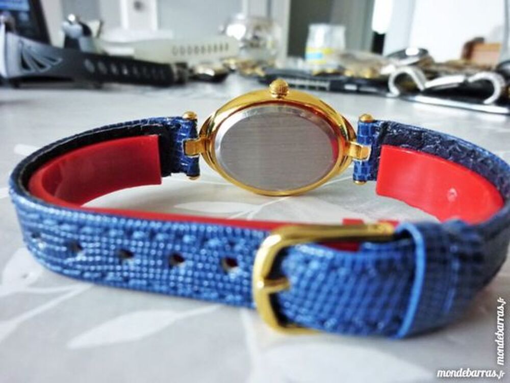 Luc Desroches montre Dame ovale LUD0011 Bijoux et montres