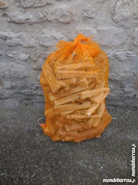 Sacs d'allume feu et buchettes 4 Colleville-Montgomery (14)