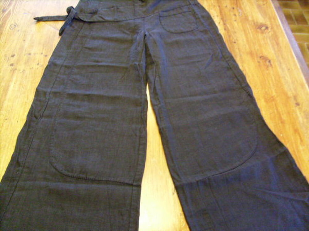 Pantalon large lin 36-38
Vêtements