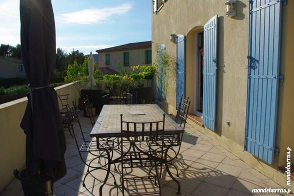   villa avec piscine Provence-Alpes-Côte d'Azur, Rousset (13790)