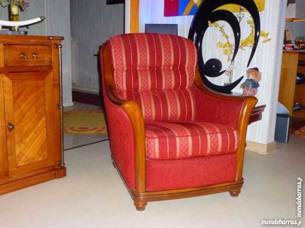 deux fauteuils haut de gamme Meubles