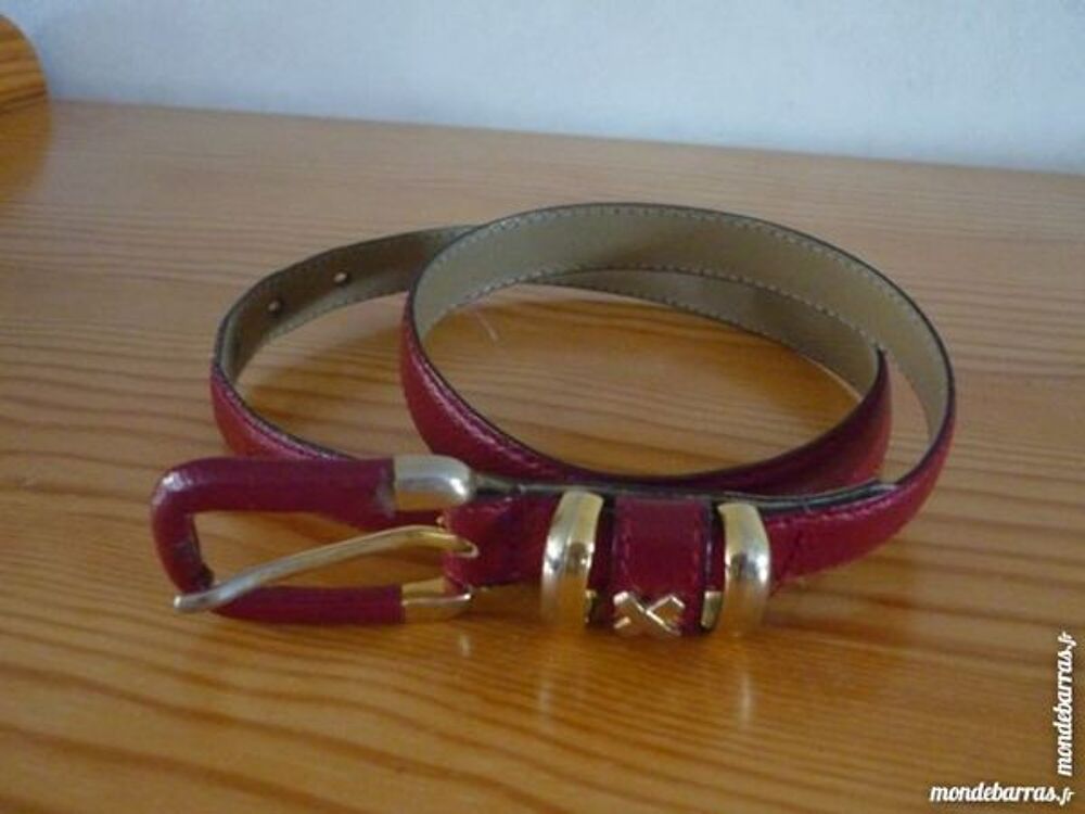 Ceinture femme rouge fine Bijoux et montres