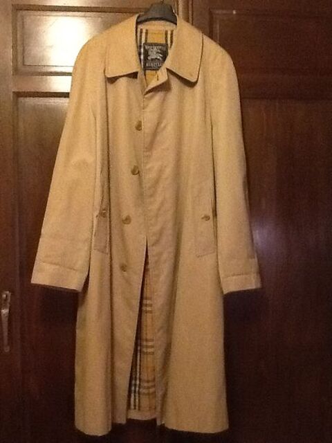 Impermeable Burberry 200 Saint-Paul-Trois-Chteaux (26)