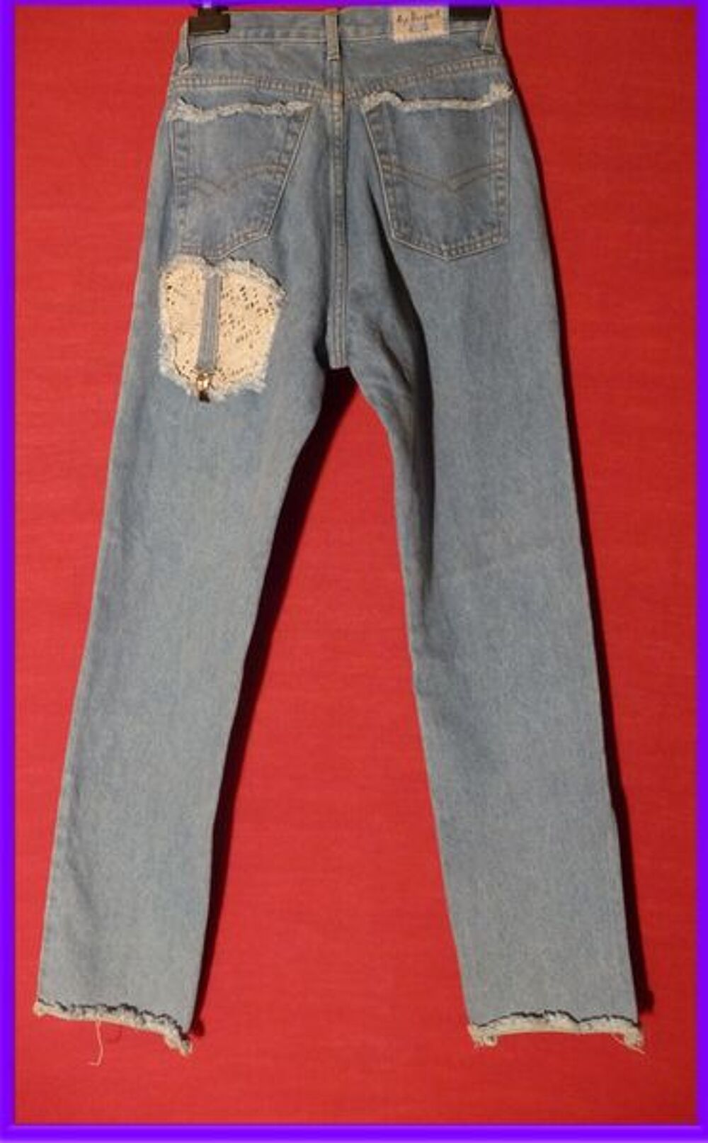 JEANS pr FEMME ou HOMME peut &ecirc;tre UNISEX-NEUF Vêtements