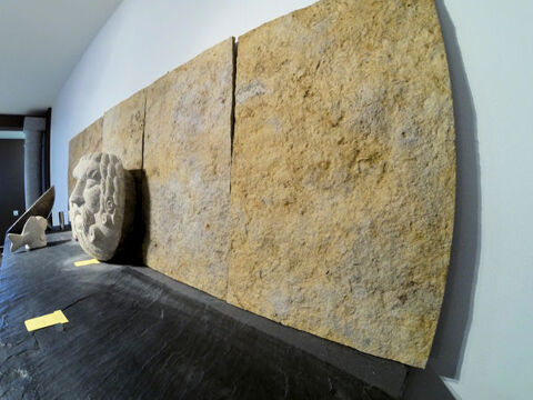 parement en pierre naturelle 72 Annecy (74)