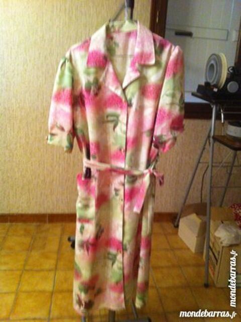 Robe chemisier taille 42 (geo20) 15 Saint-Vallier (71)