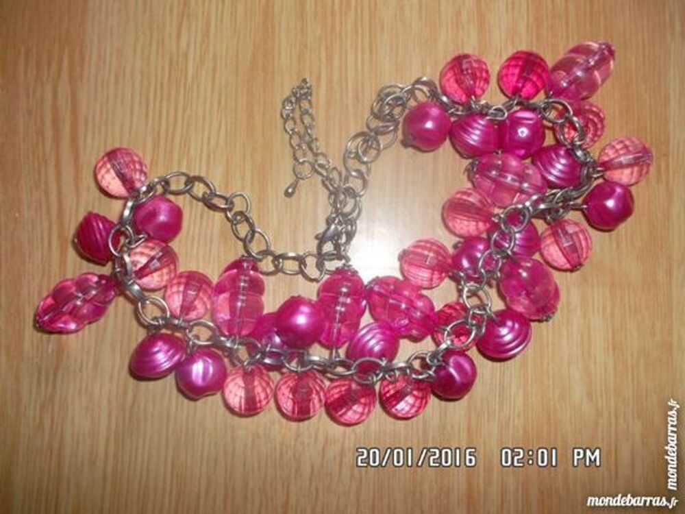 collier perles roses*juste 3e*kiki60230 Bijoux et montres