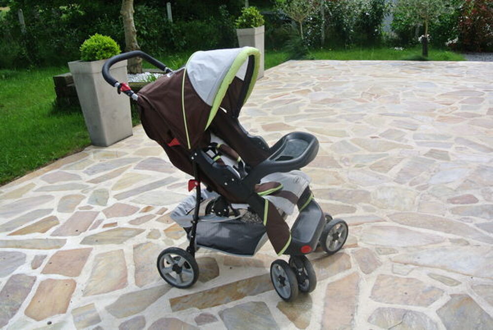 poussette utilisable d&egrave;s la naissance Puériculture
