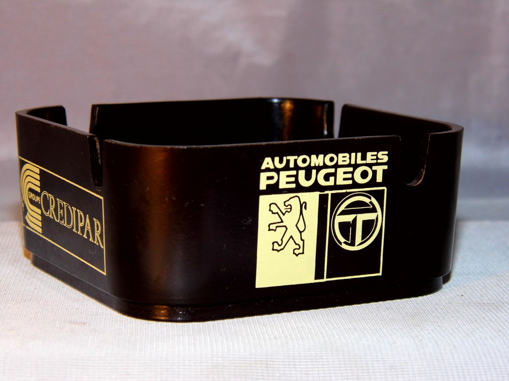 Cendrier publicitaire PEUGEOT TALBOT bakelite 