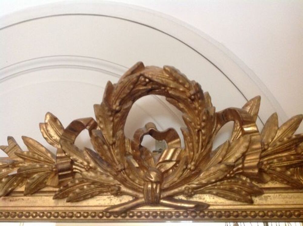 Grand miroir dor&eacute; style Louis XVI Dcoration