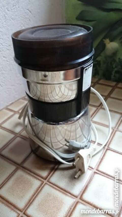 Moulin  Caf SEB Vintage anne 70 39 Quetigny (21)